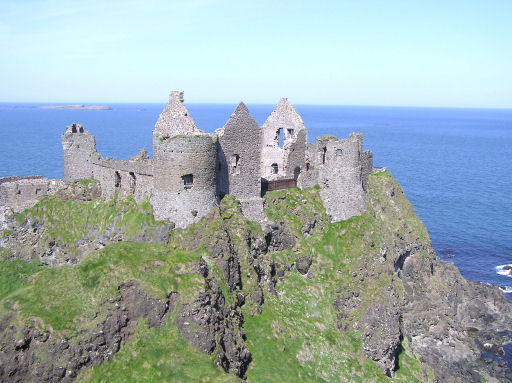 © Copyright Kenneth Allen Dunluce Castle http://www.geograph.org.uk/photo/52124