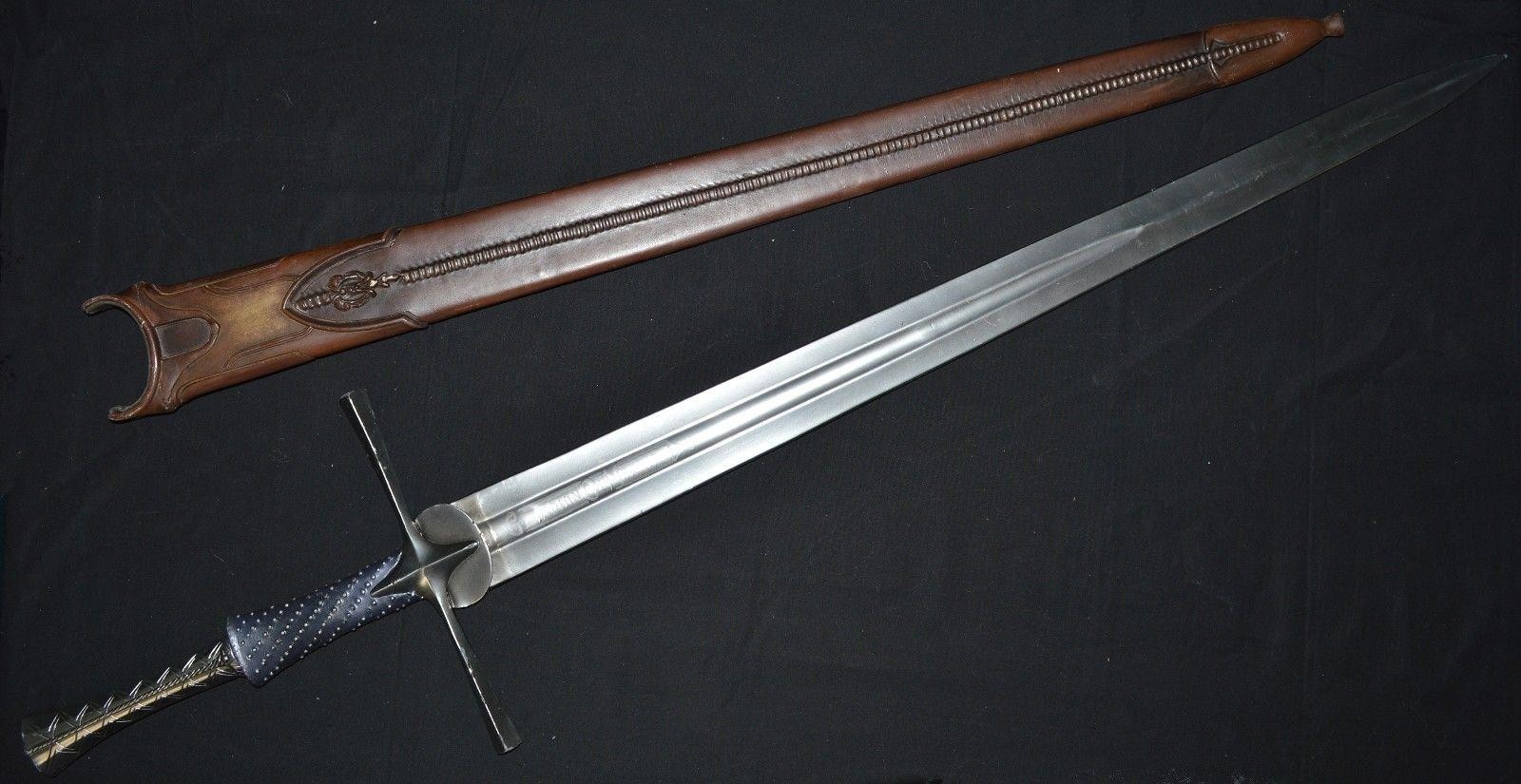 Lord Rhoop’s Sword Found – The Search for the Seven Swords
